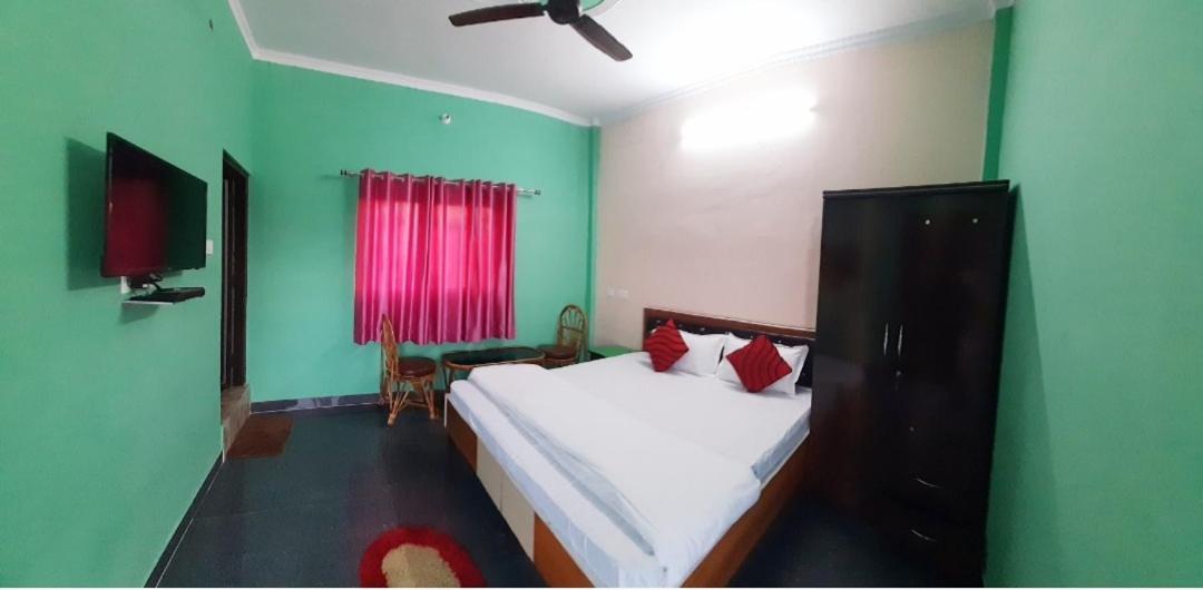 Nandini Homestay Dehradun Extérieur photo