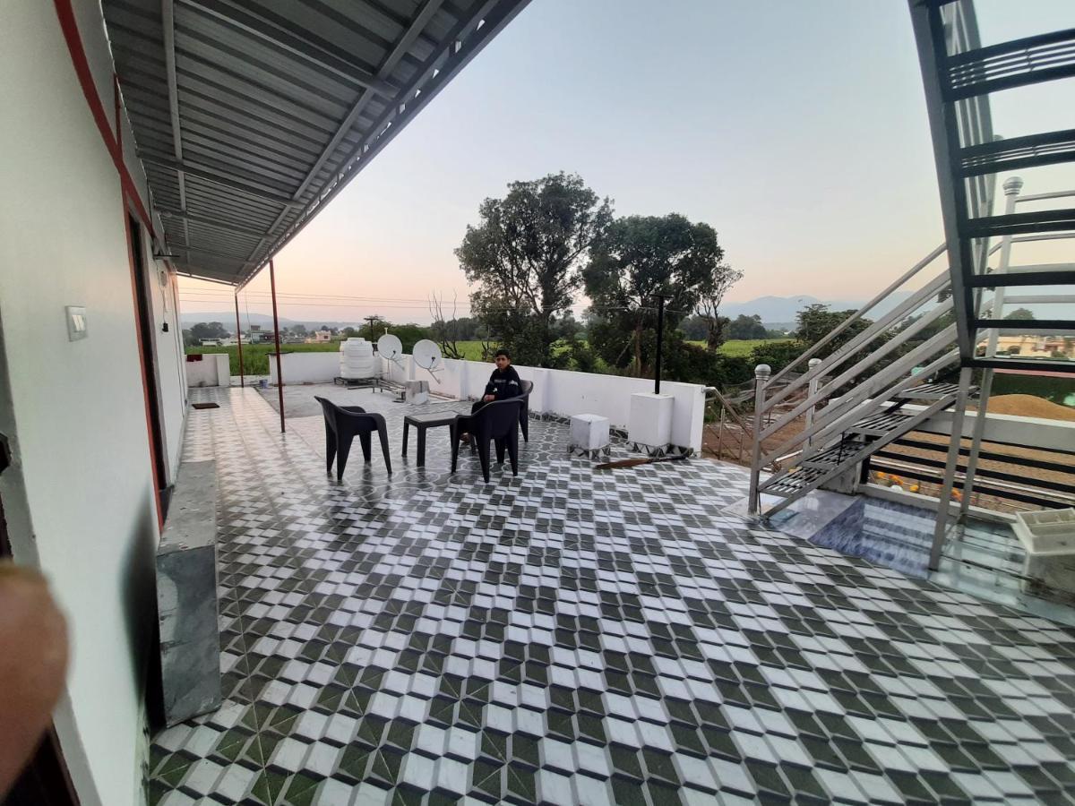 Nandini Homestay Dehradun Extérieur photo