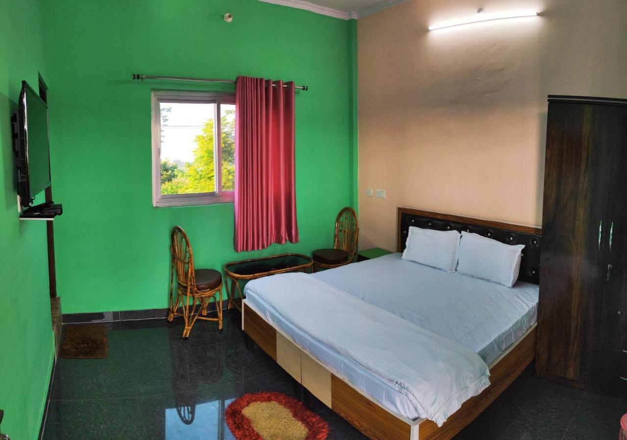 Nandini Homestay Dehradun Extérieur photo