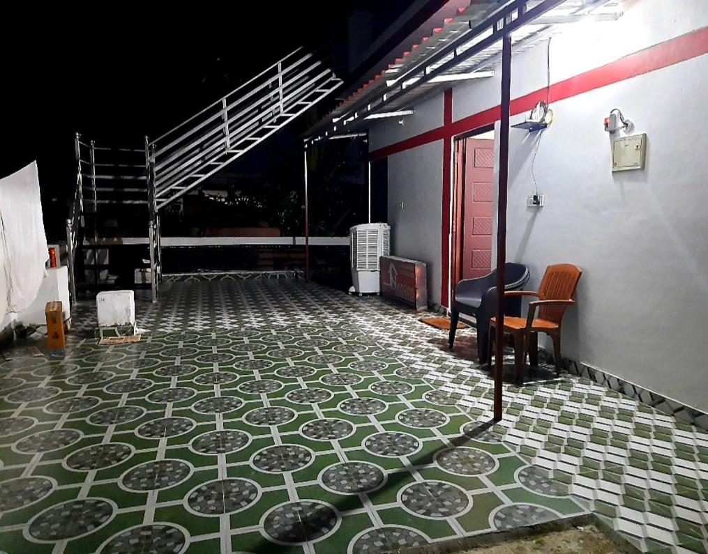 Nandini Homestay Dehradun Extérieur photo