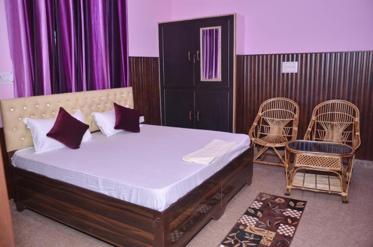 Nandini Homestay Dehradun Extérieur photo